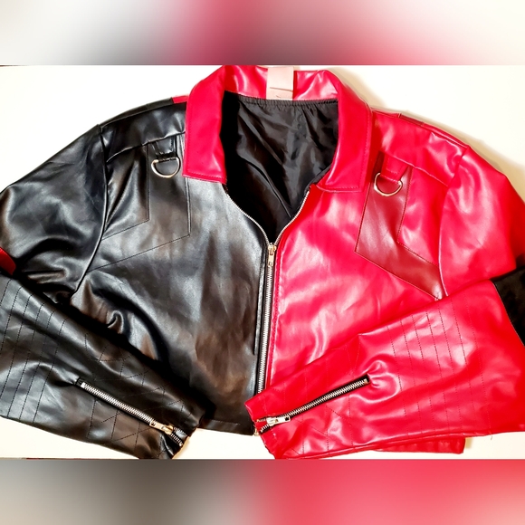 Suicide Squad Jackets & Blazers - Harley Quinn Suicide Squad Faux Leather Cropped Moto Jacket Size XL